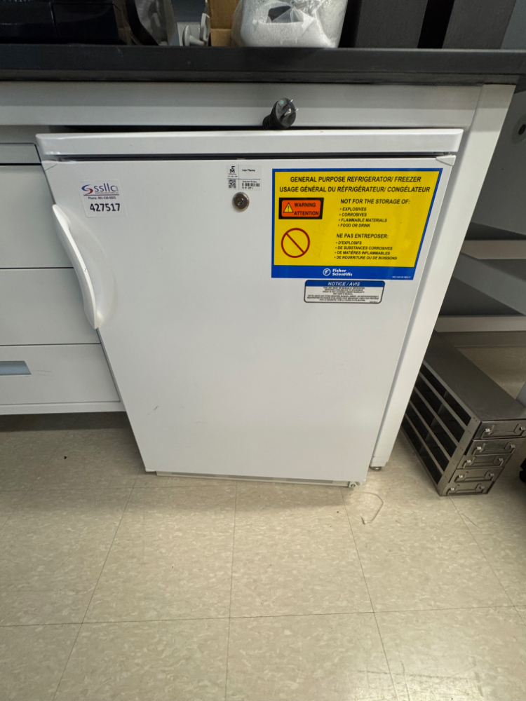 Image of FisherBrand Isotemp 05LREEFSA Under Counter Refrigerator/Freezer